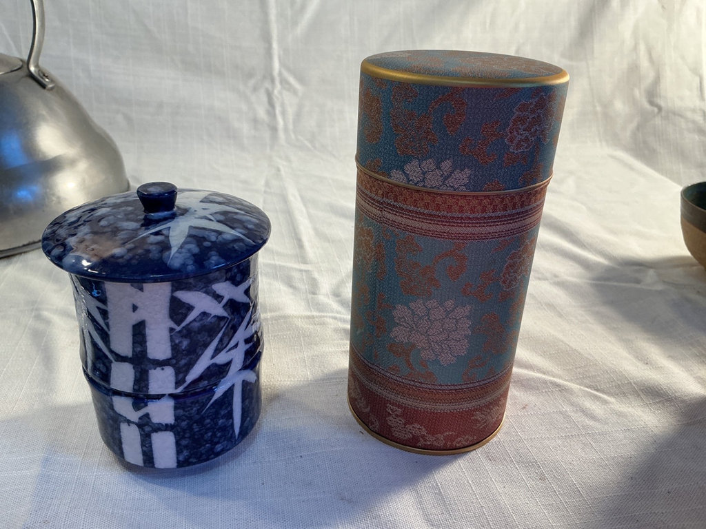 Tea ForTwo (Or More) - image 3 of 5
