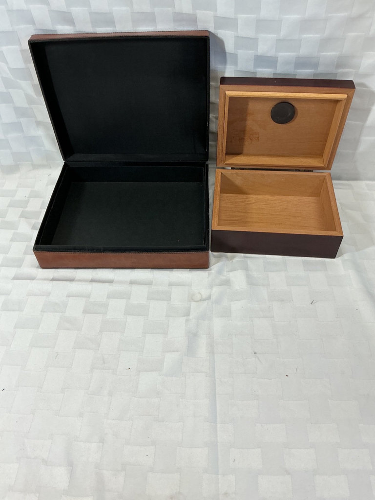 Assorted wooden boxes and round wood basket - image 6 of 6