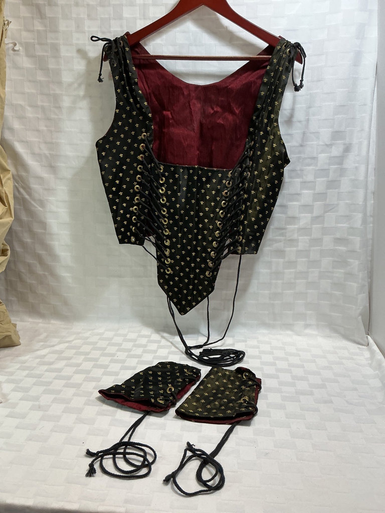 Pirate Cosplay costume pieces, leather accessories. - image 6 of 6