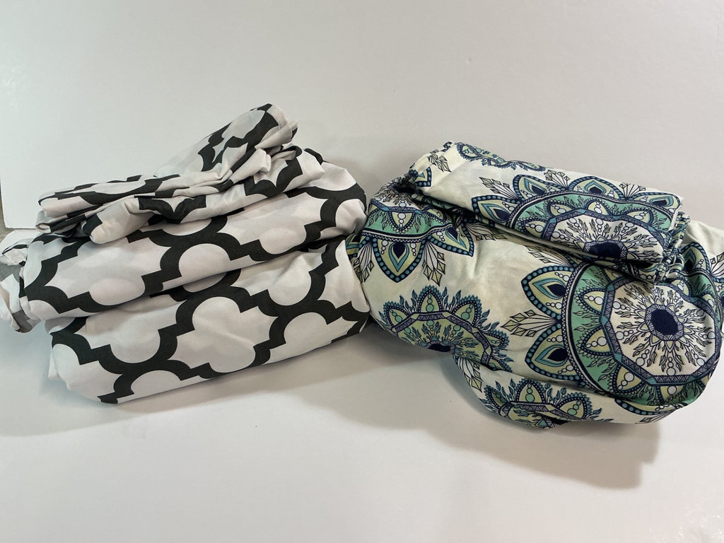 Two CAL KIng sheet sets - image 1 of 3