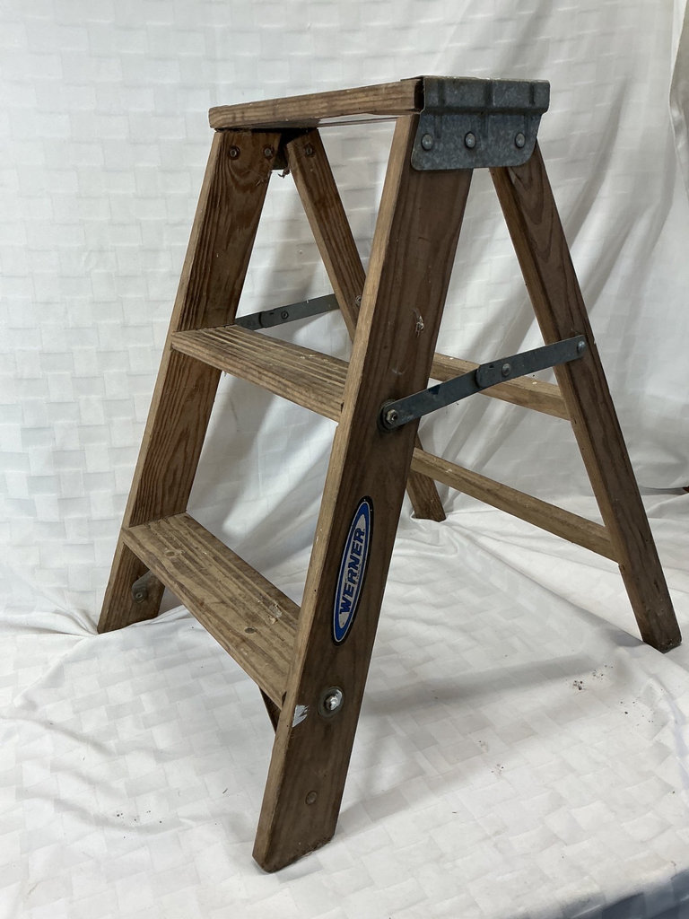 Folding metal ladder, wooden ladder, and escape ladder - image 5 of 7