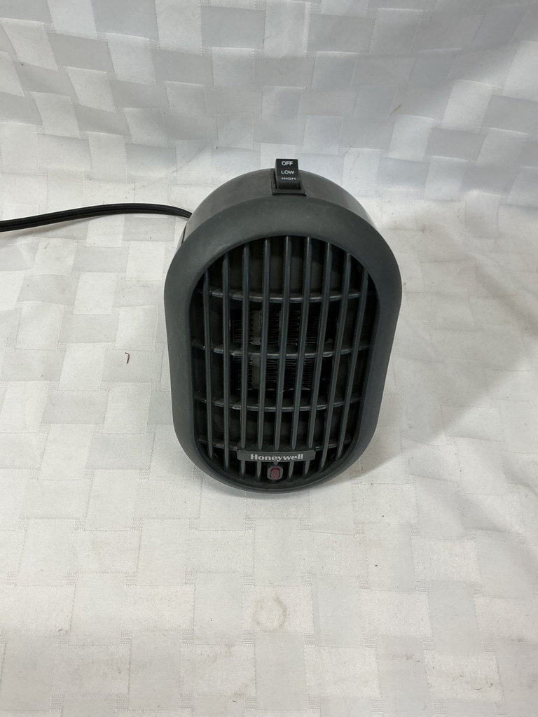 Dr Heater infrared space heater with remote, plus two portable heaters - image 4 of 5