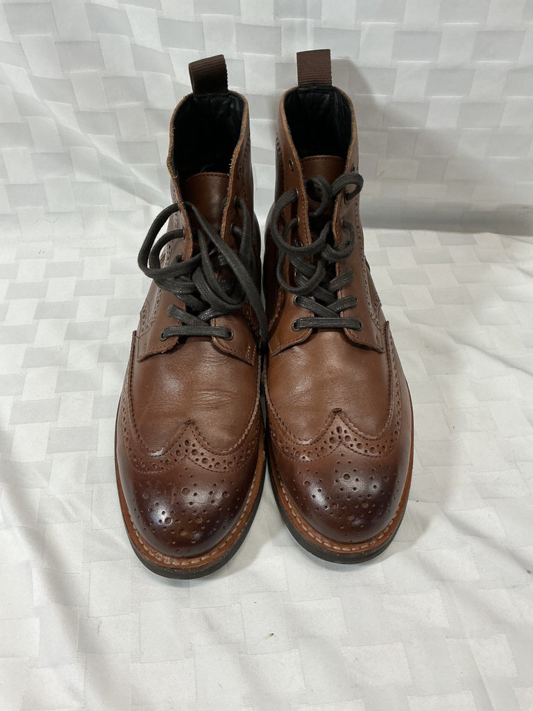 Men’s Leather Shoes - image 2 of 11