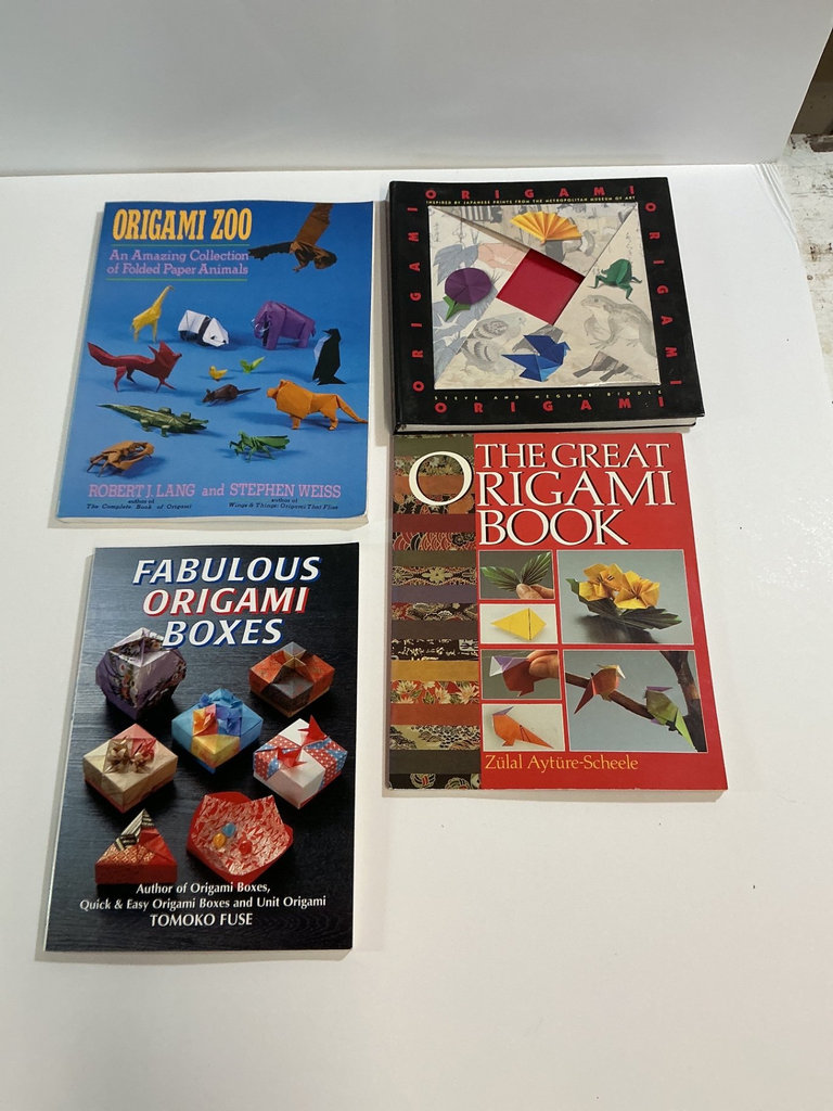 Origami Books, Kits, and Paper - image 1 of 3