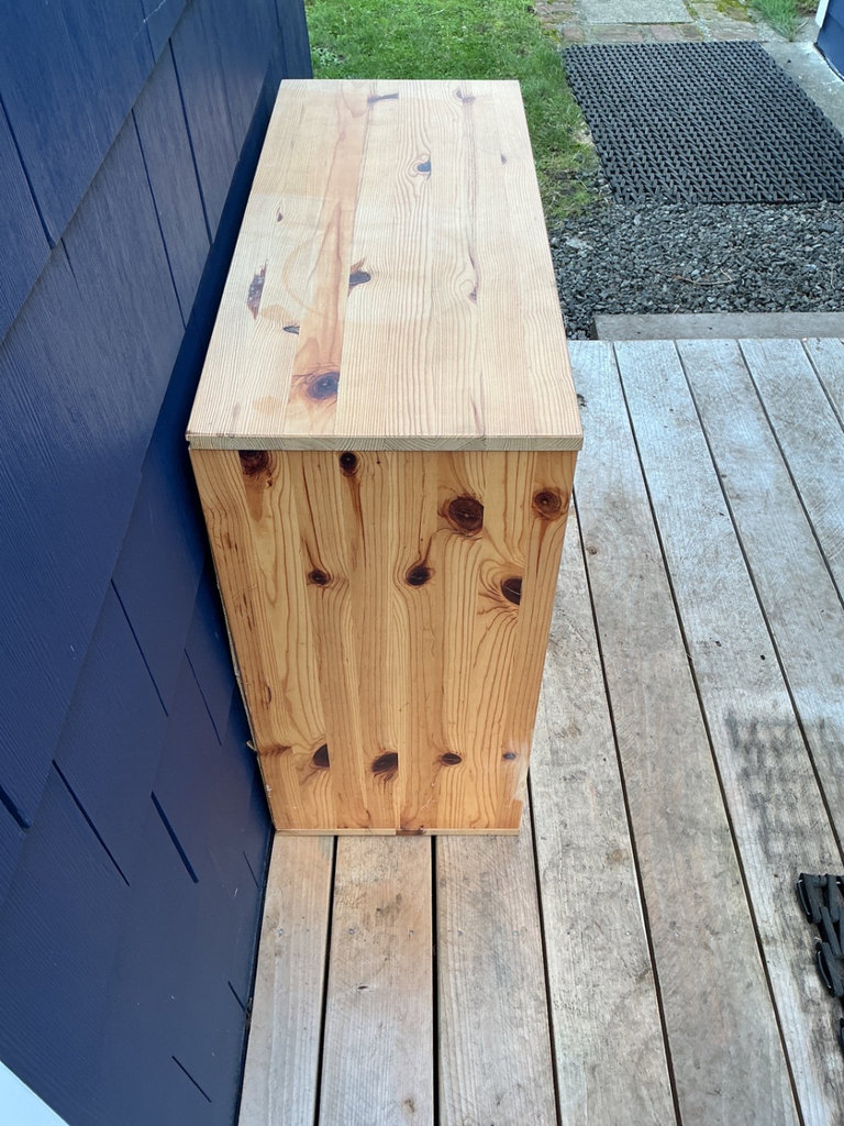 Pine cabinet with glass doors - image 4 of 4