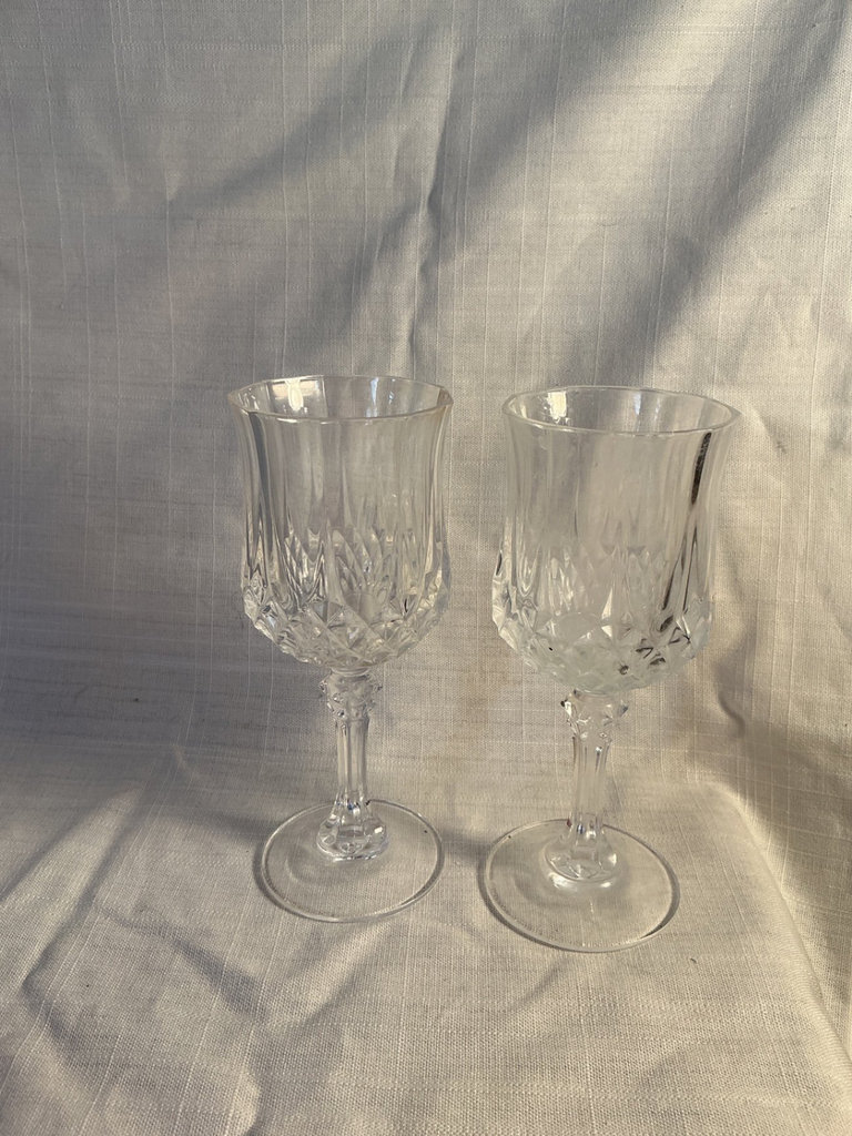 Assorted Glassware and Wine Accessories - image 7 of 8