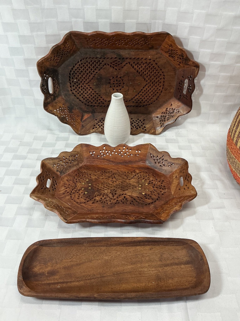 Colorful woven basket with carved wooden trays and vase - image 5 of 6