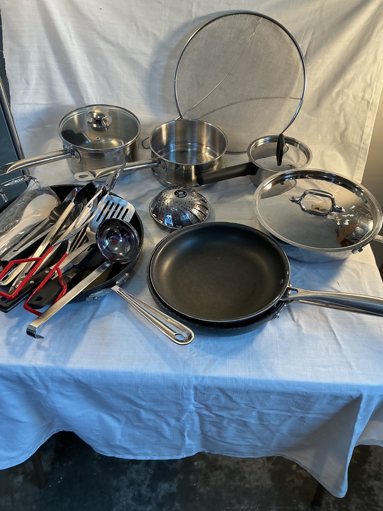 Assorted Cookware and Kitchen Utensils - image 1 of 6