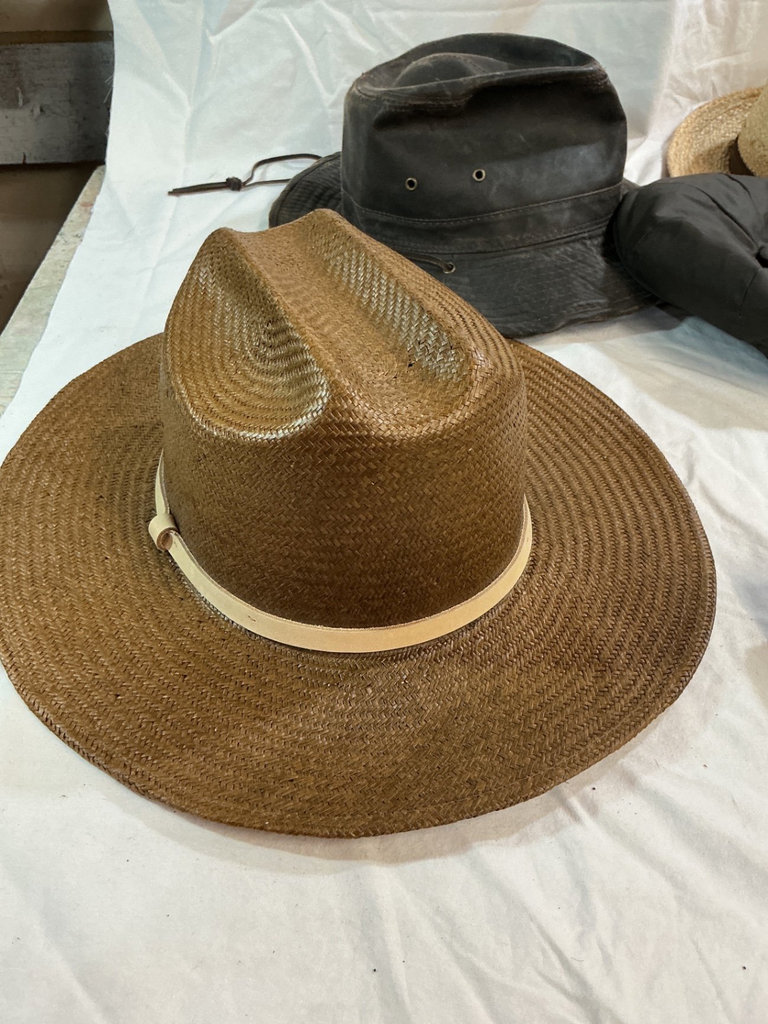 Assorted vintage outdoor hats and canvas packs - image 2 of 12