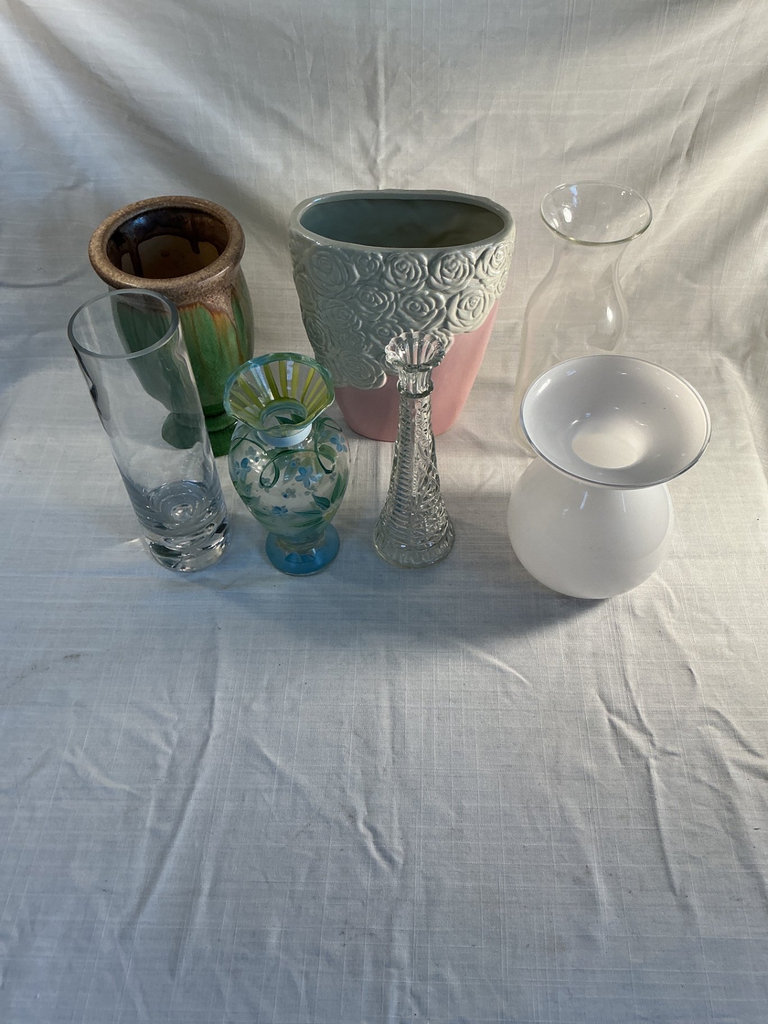 Vases - image 1 of 4