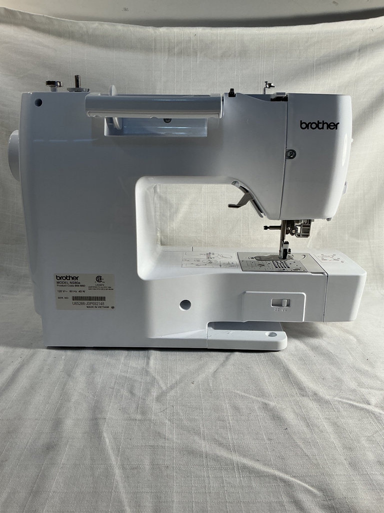 Brothers Sewing machine and more - image 3 of 9