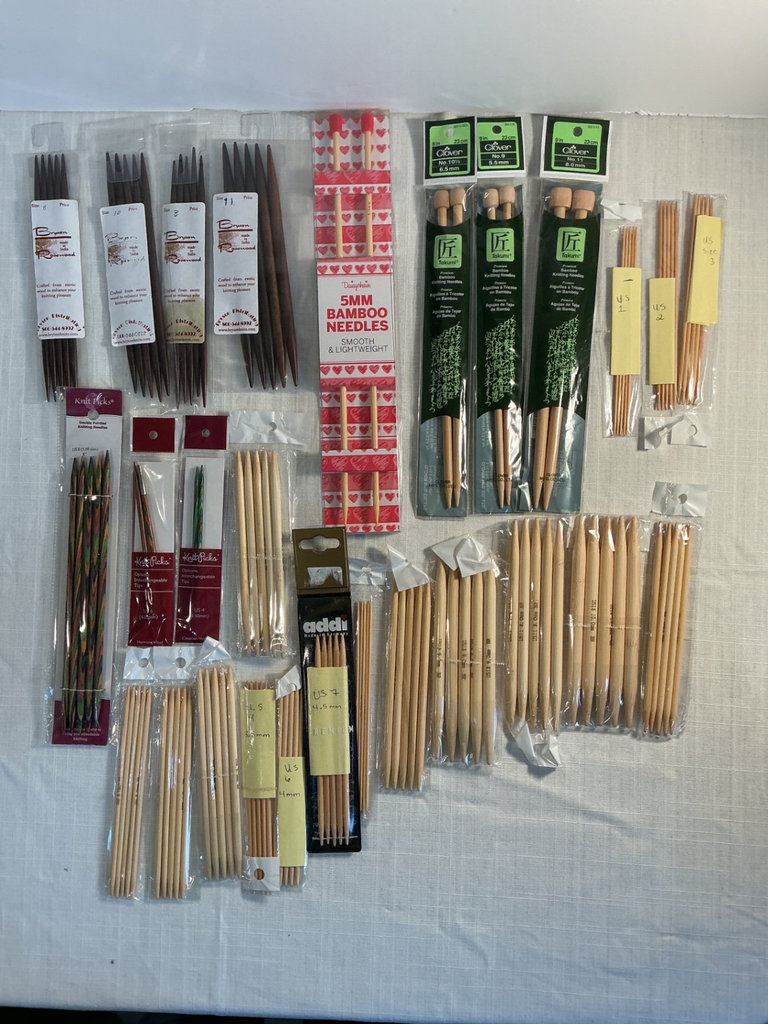 Knitting supplies, yarn, and books - image 3 of 7