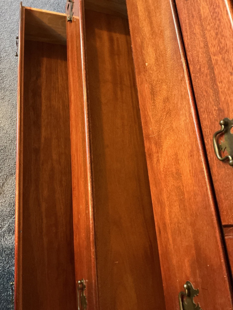 Antique wooden dresser with oval mirror - image 6 of 7