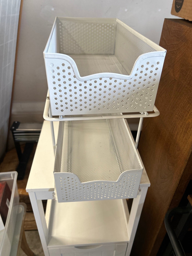Bathroom Storage - image 5 of 9