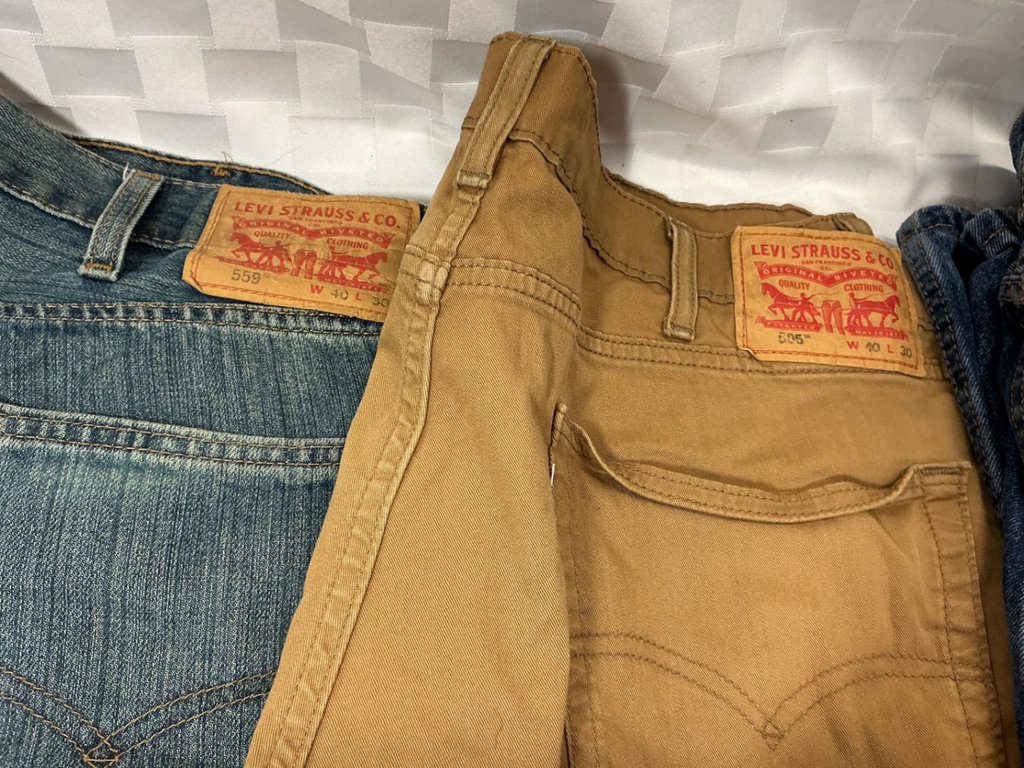 Assorted Levi's jeans and casual pants - image 2 of 4
