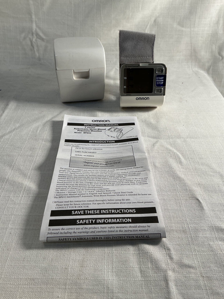 ResMed AirSense 10 CPAP System with SoClean 2 Disinfection Unit and Omron BP Monitor - image 7 of 7