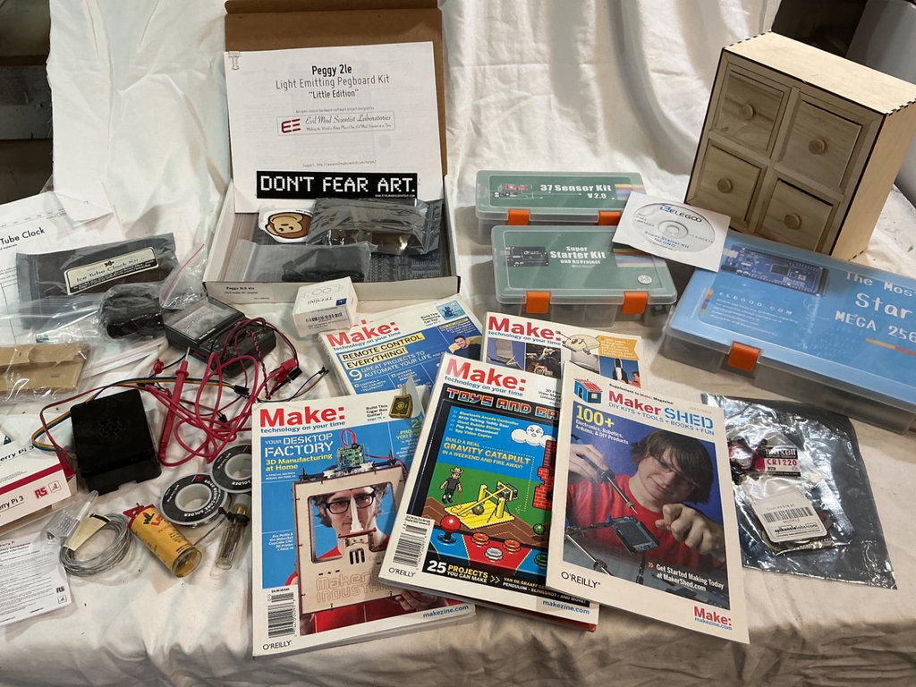 Maker electronics kits and magazines collection - image 1 of 7
