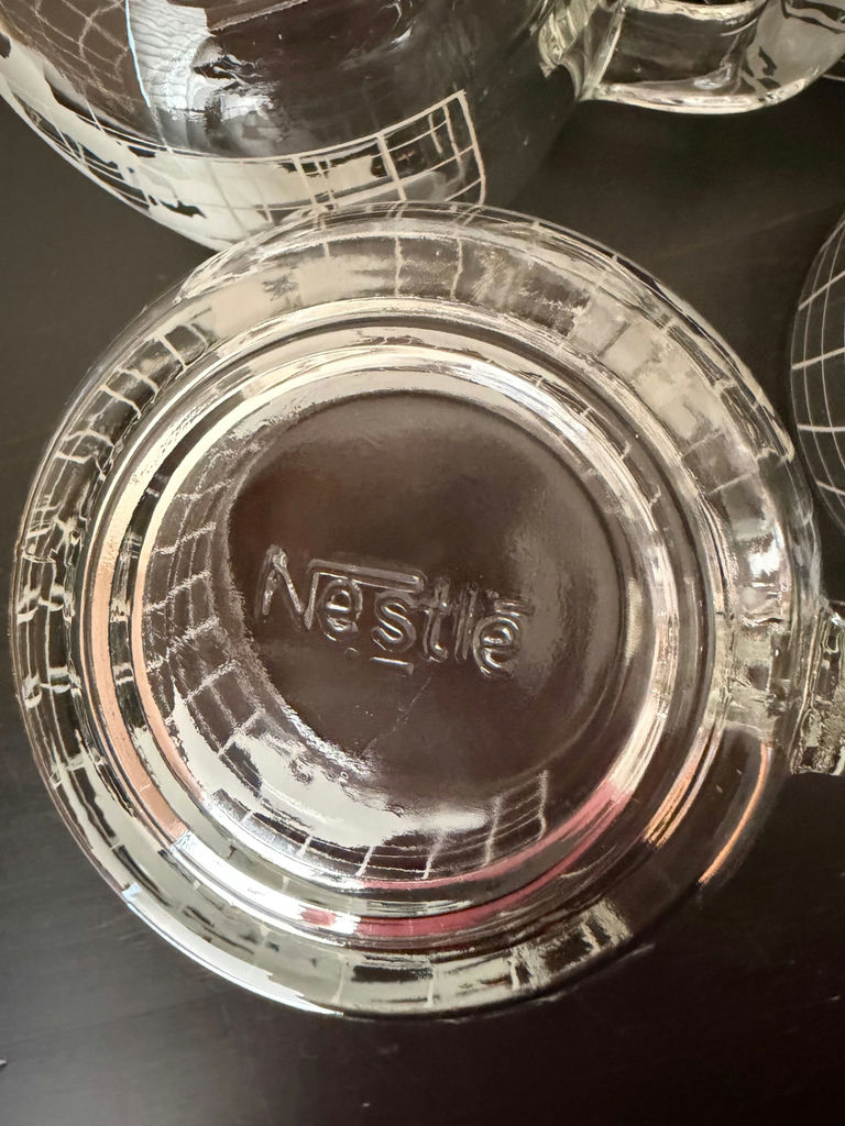 Nescafé Vintage MCM World Globe Coffee Mugs - image 5 of 6