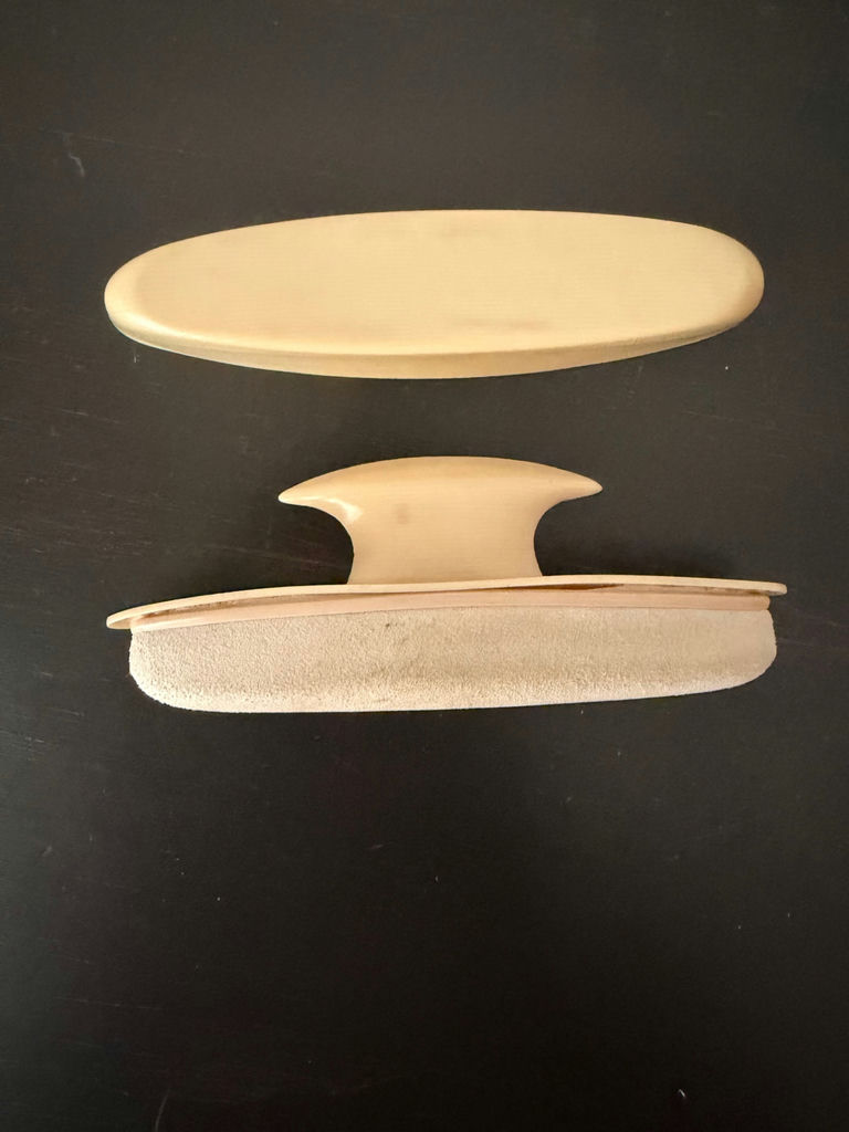 Vintage Celluloid Vanity Items - 8 pieces - image 11 of 12