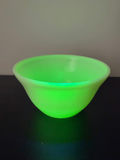 Vintage McKee Uranium Custard Glass Bowls - set of 2 - thumbnail 4 of 15