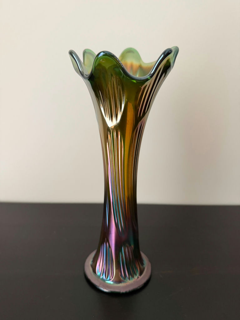 Carnival and Iridescent Glass Lot - 5 pieces - image 15 of 17