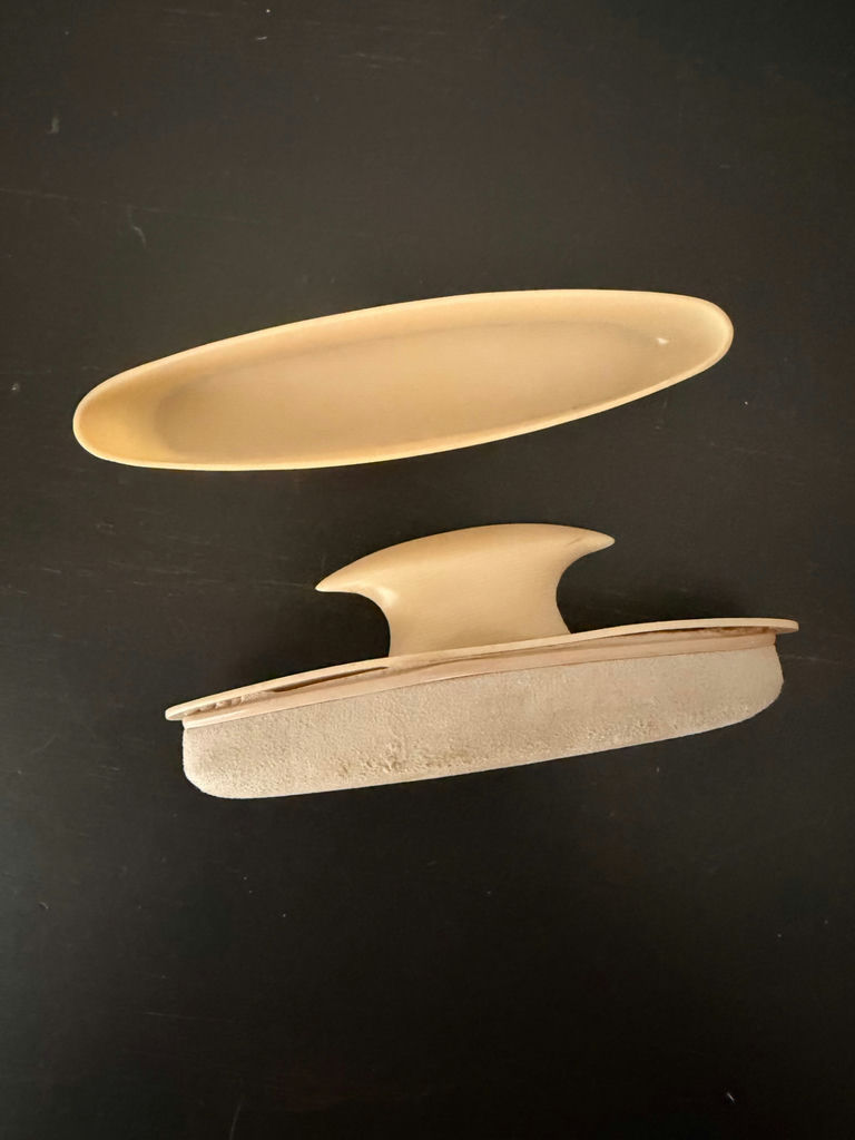 Vintage Celluloid Vanity Items - 8 pieces - image 10 of 12