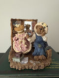 Vintage Boyd Bear Figurines - Lot Of 7 - thumbnail 12 of 14