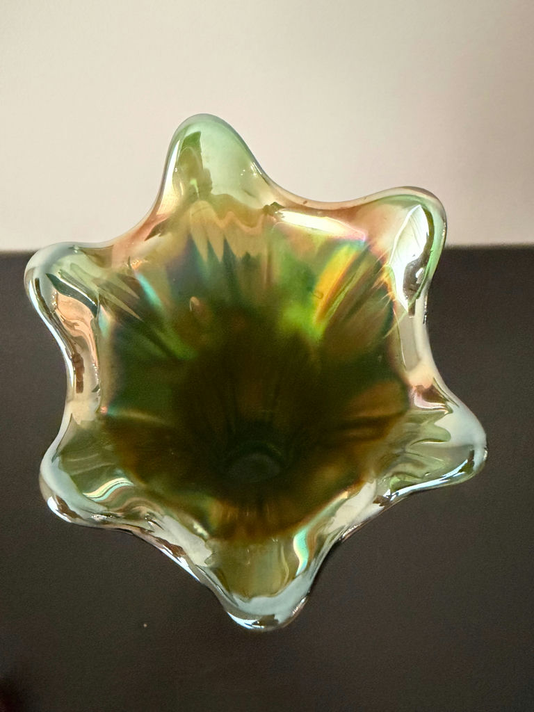 Carnival and Iridescent Glass Lot - 5 pieces - image 16 of 17