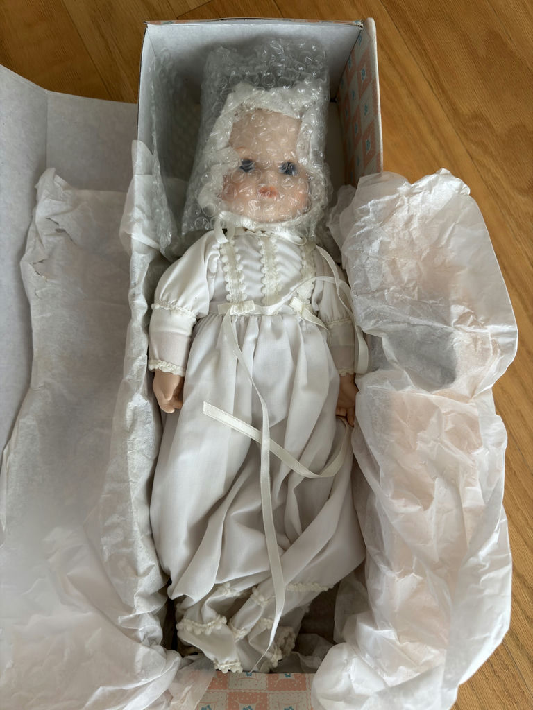Collector Dolls - image 16 of 16