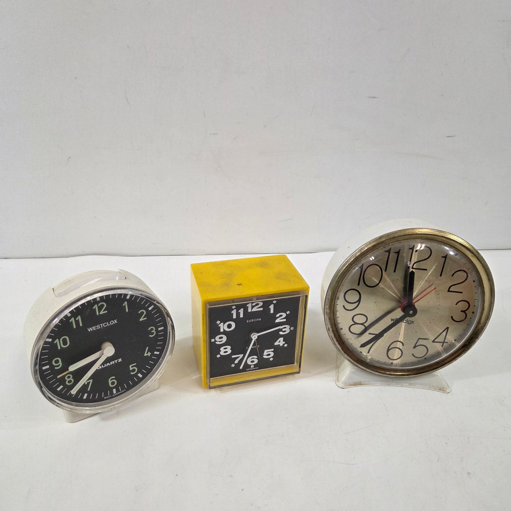 Vintage Desk Clocks - image 3 of 3