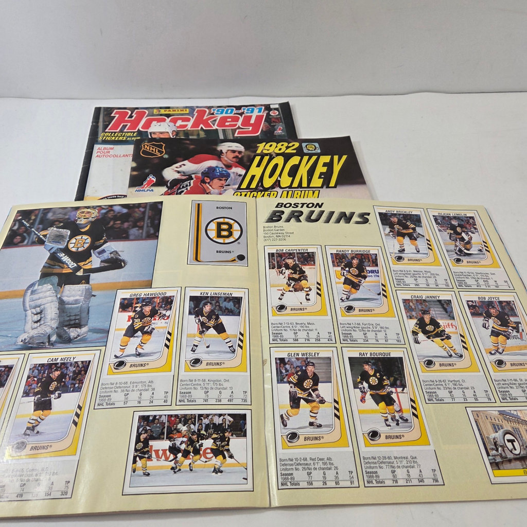 Panini Hockey Sticker Albums - image 2 of 6
