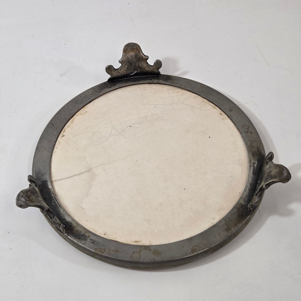 Victorian Era Trivet - image 4 of 4