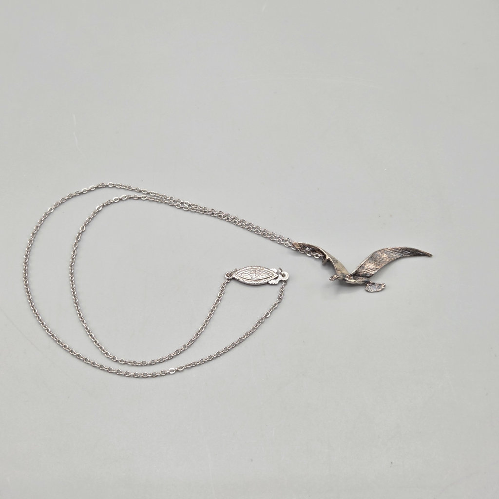 Sterling Silver Seagull Necklace 3.3 Grams - image 1 of 6