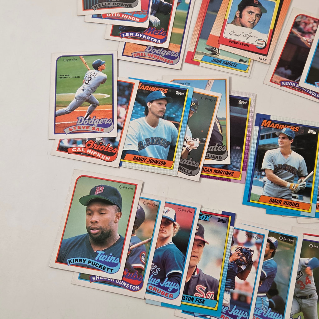Vintage Baseball Cards Lot - image 2 of 7