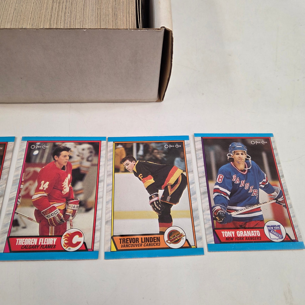1989 O-Pee-Chee Hockey Set - image 3 of 4