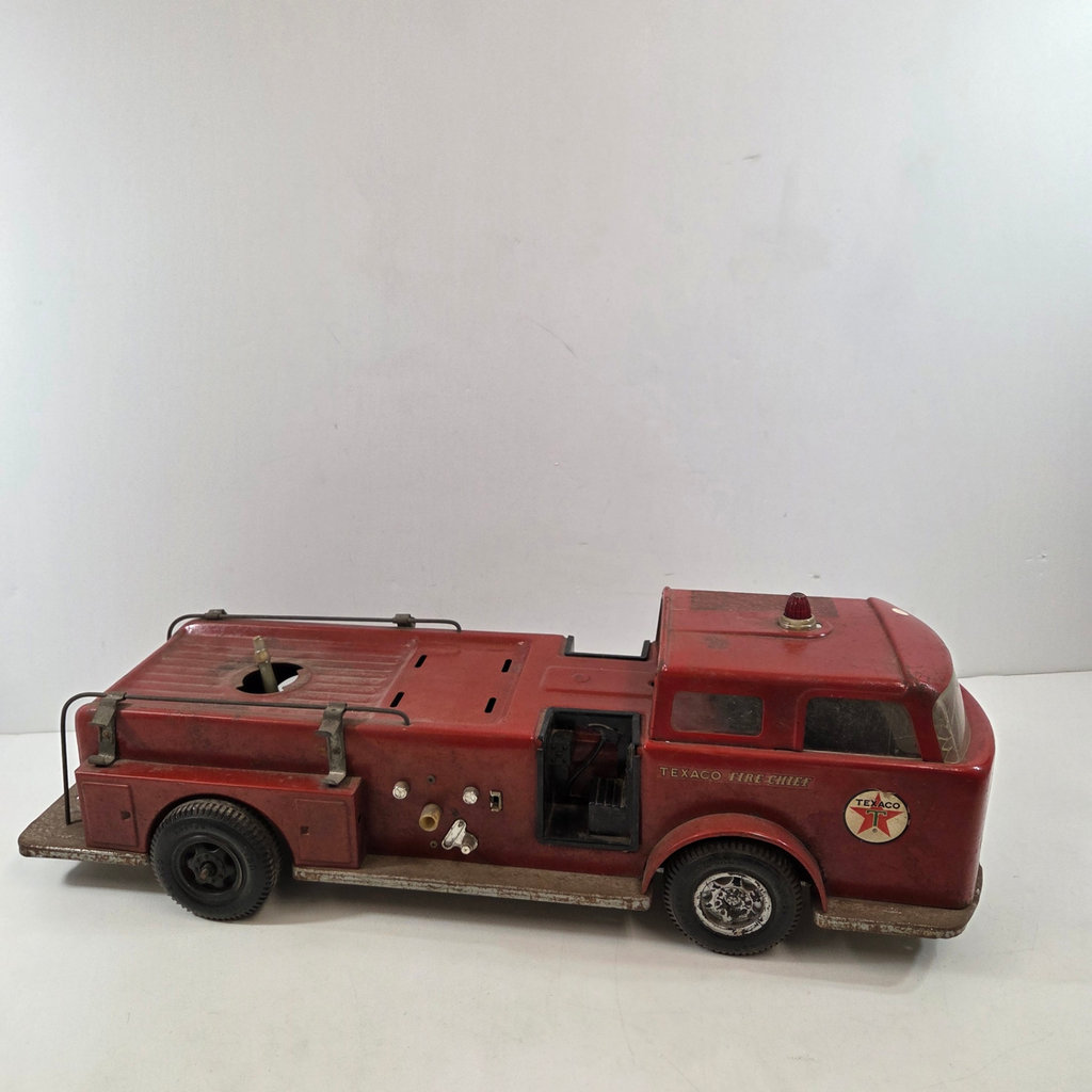 Texaco Fire Chief Truck - image 1 of 5