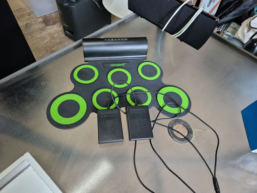 Orasanti Electronic Drum Pad with Two Sustain Pedals - image 3 of 3
