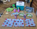 Igloo Little Playmate Elite Cooler and Assorted Children's Tableware - thumbnail 1 of 6