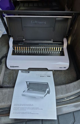 Fellowes Star+ 150 Comb Binding Machine with Plastic Comb Spines - Image 1 of 4