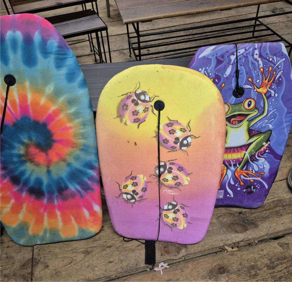Four Bodyboards with Leashes - image 4 of 5