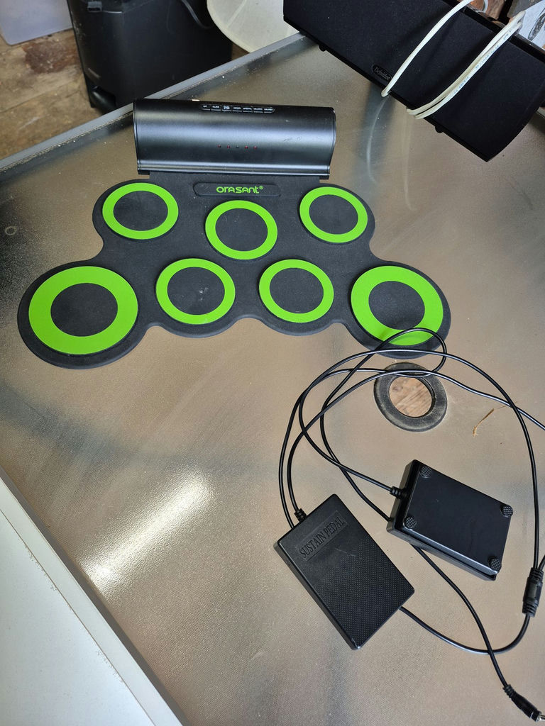 Orasanti Electronic Drum Pad with Two Sustain Pedals - image 1 of 3
