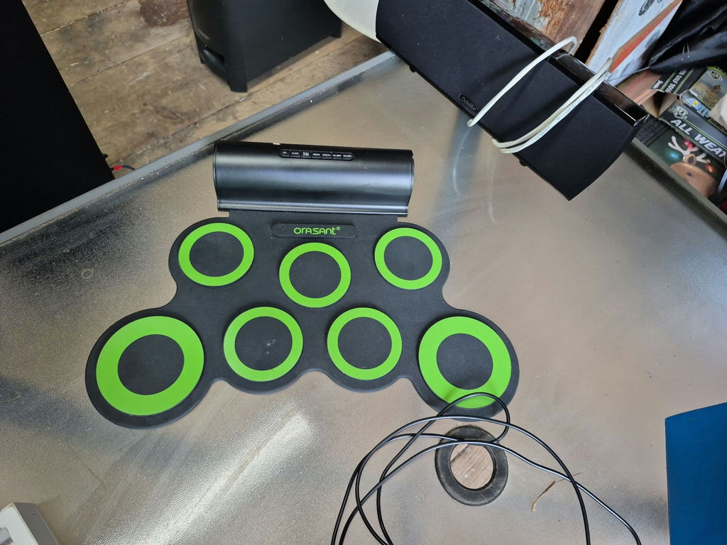 Orasanti Electronic Drum Pad with Two Sustain Pedals - image 2 of 3