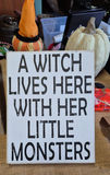 Assorted Halloween Decorative Items - thumbnail 10 of 15