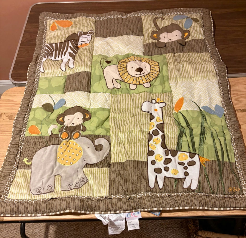 Baby Quilt for Crib NEW Zoo Theme Green/Brown - image 1 of 2