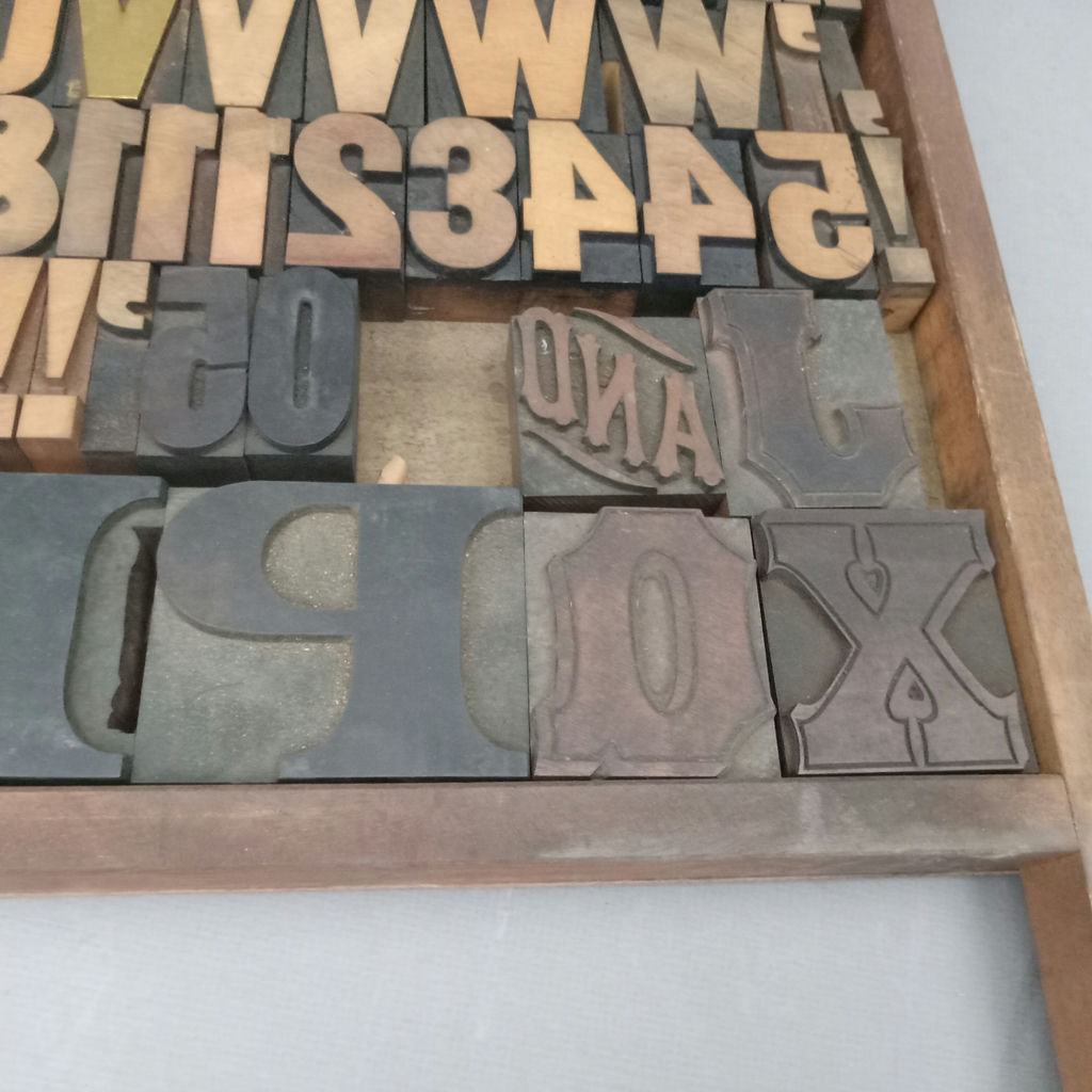 Antique Hamilton Printer's Letterpress Tray & Type - image 4 of 8