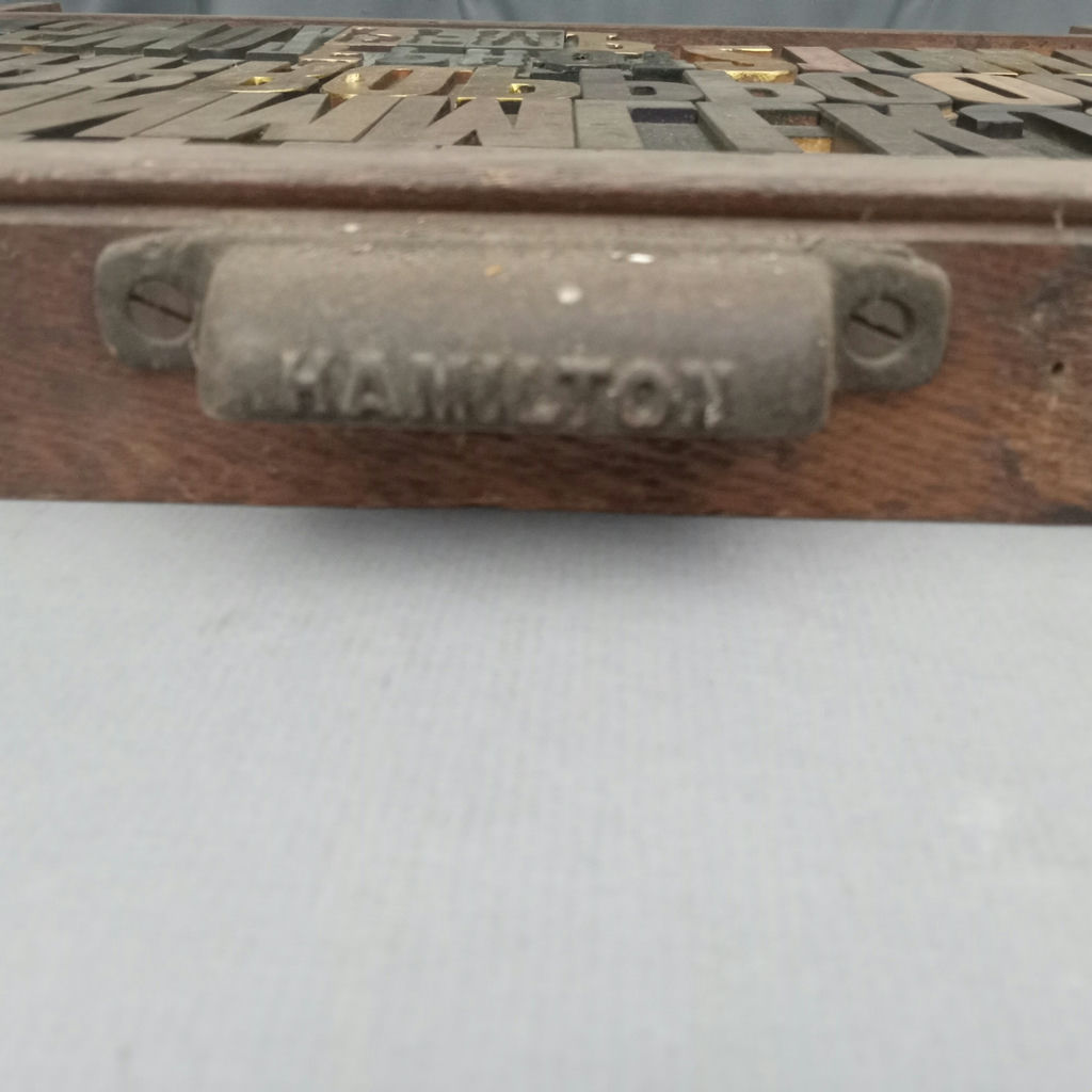 Antique Hamilton Printer's Letterpress Tray & Type - image 7 of 9