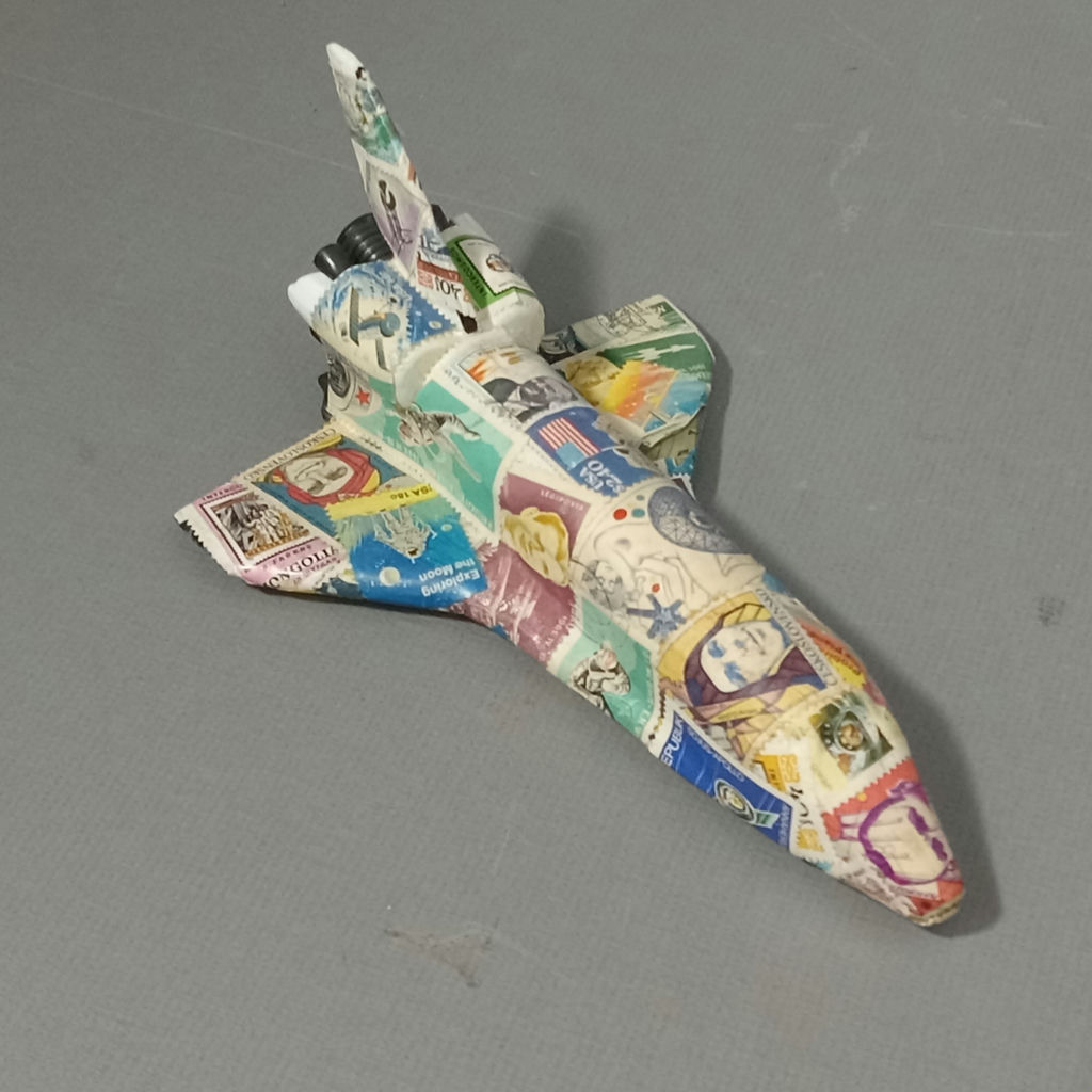 Space Shuttle 10 - image 5 of 15