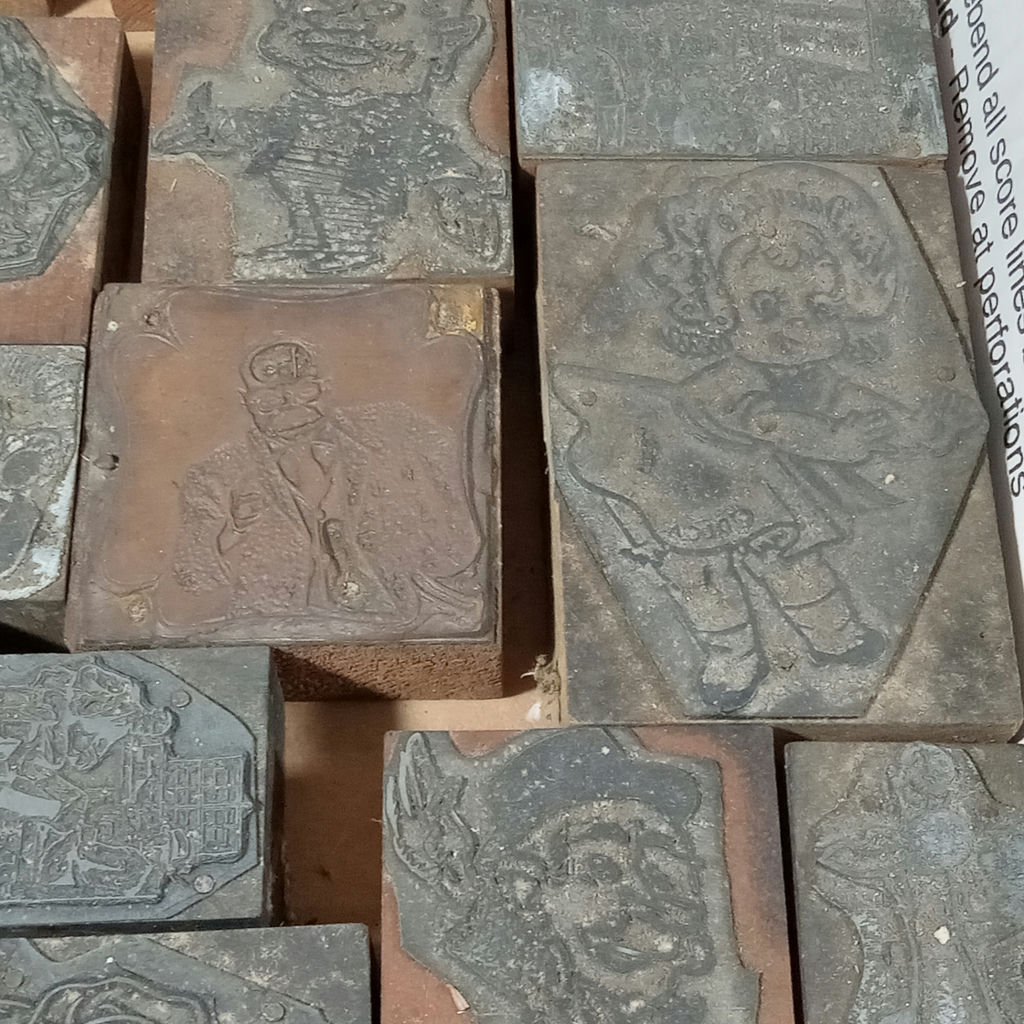 Antique Metal & Wood Letterpress Blocks - image 14 of 17