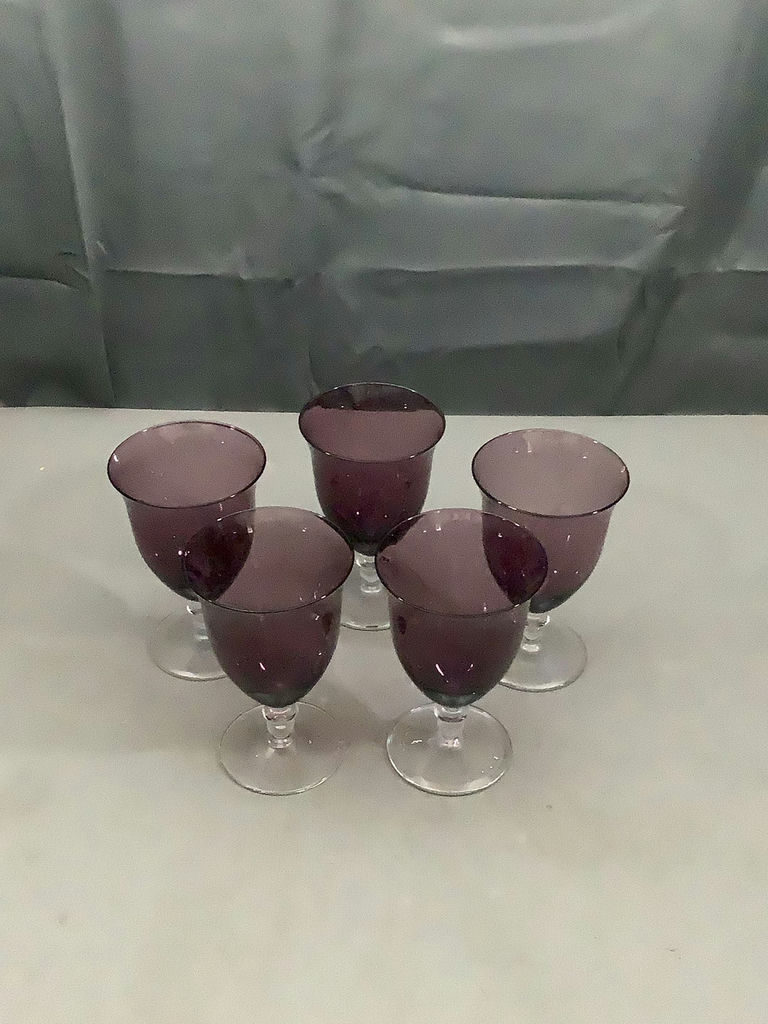 Antique Amethyst Glassware - image 8 of 10