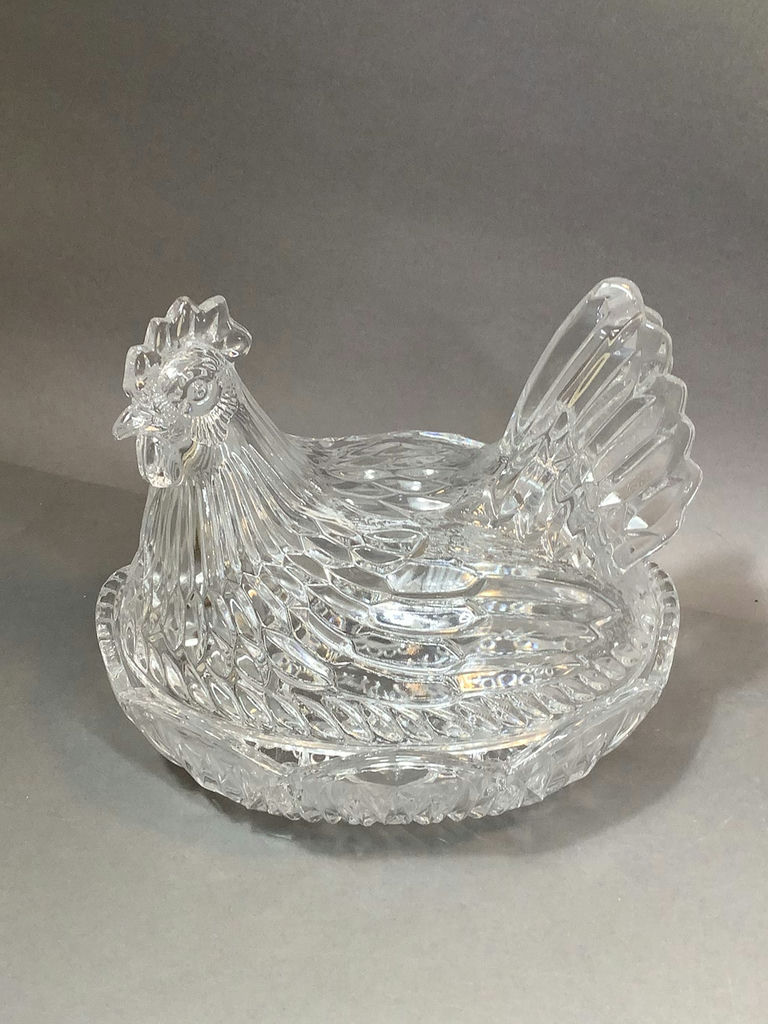 Vintage Glass Chicken Baskets - image 4 of 10